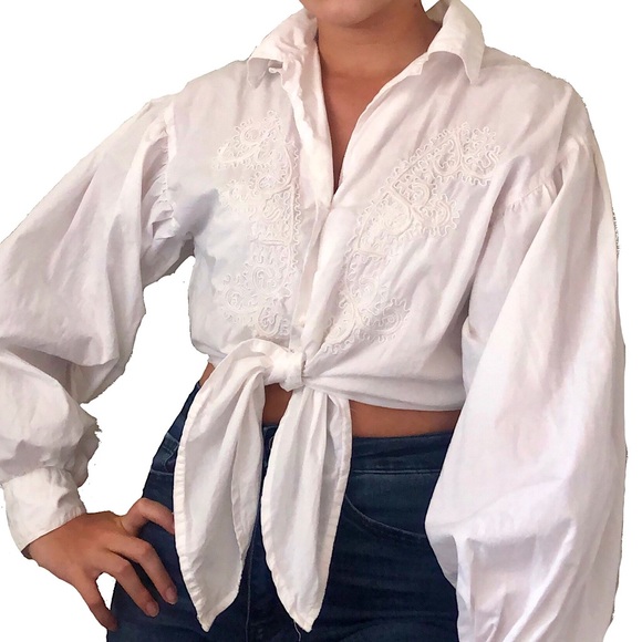Tops - VINTAGE 1980’s puffy sleeve crop top